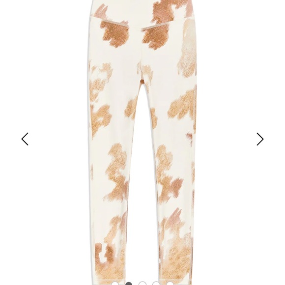 V-SHAPE COWHIDE LEGGINGS AND MATCHING CAMI BRA TOP - Picture 2 of 5